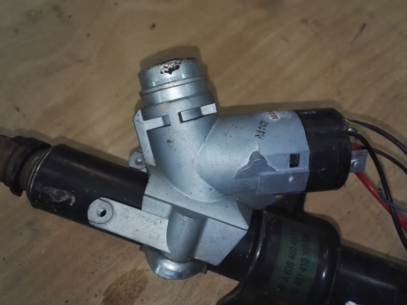 фото №4, Колодка замка запалювання колонки ключ mercedes vito w638