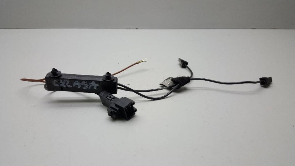 фото №9, Підсилювач антенний a2048709289 mercedes w204