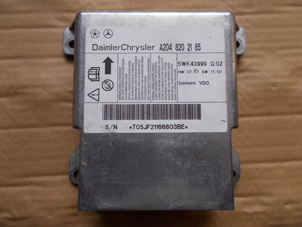фото №1, Mercedes c w204 датчик модуль подушка безпеки 2048202185