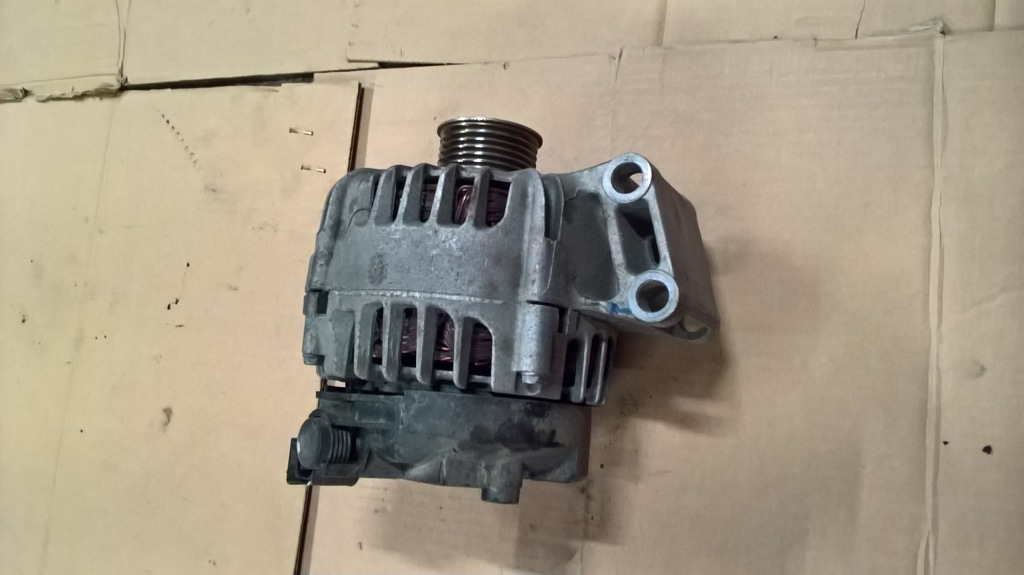 Купить Генератор ford fiesta mk7 1.4 бензин av6n 10300 ha