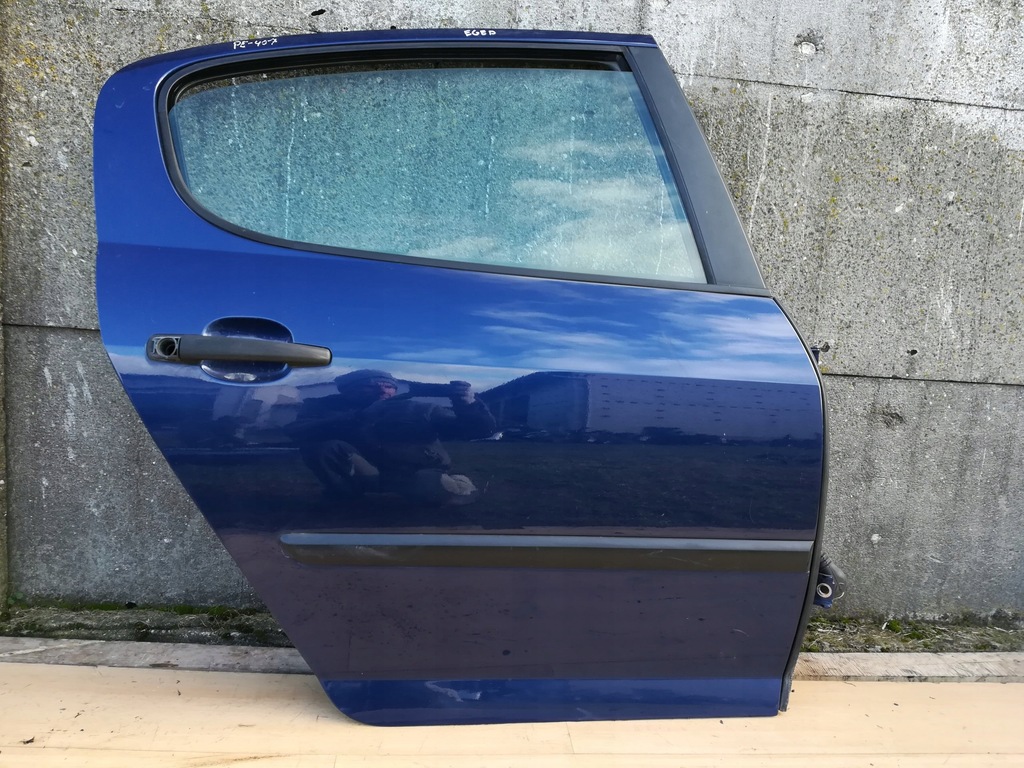 фото №1, Дверь правый задняя peugeot 407 eged sedan niebieskie