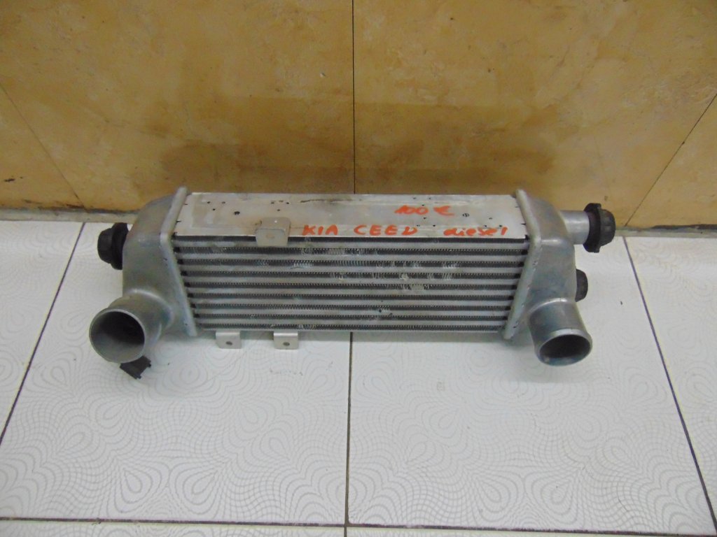 фото №1, Радіатор інтеркулер повітря kia ceed i30
