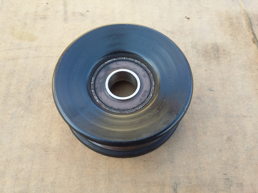 фото №1, Range rover jaguar ролик 4r8q-19a2216