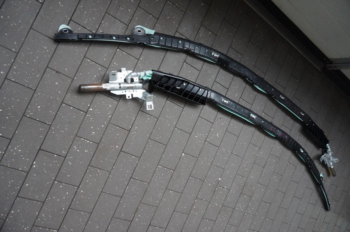 фото №1, Шторка безопасности подушка безопасности боковая правая mercedes cl w216 lift