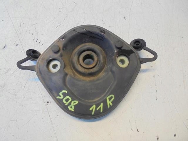 фото №1, Резиновый элемент защита крестовина peugeot 508