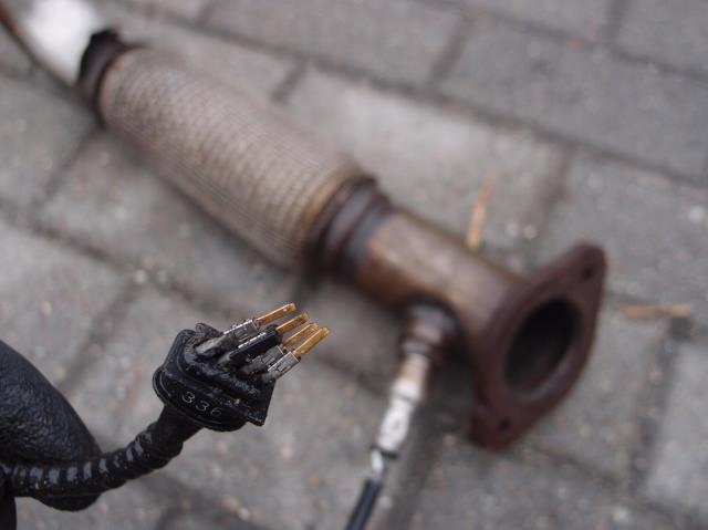 фото №7, Труба гасник коливань 03c906262r vw golf vi 1.6 tsi