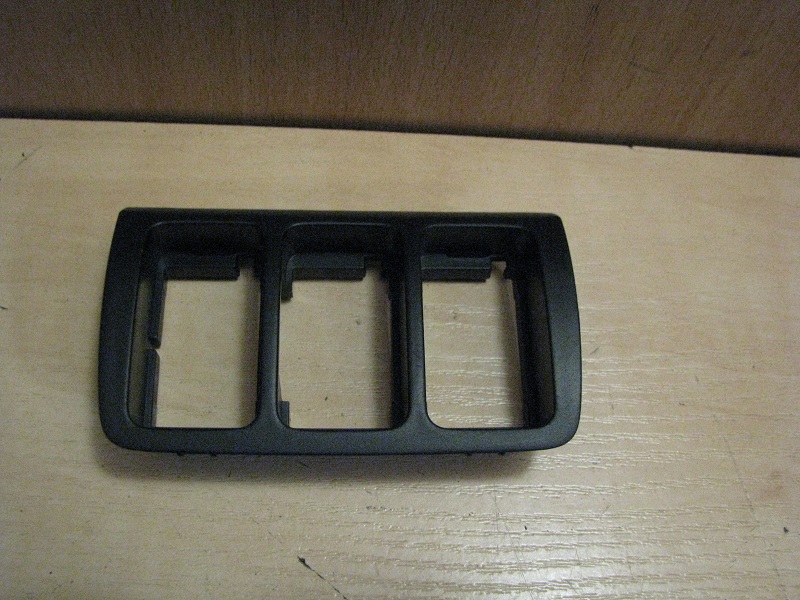 Купити Рамка перемикачів honda accord vii 02-08r