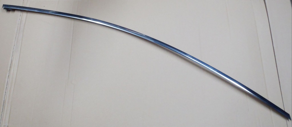 фото №1, Avensis t27 08-18 молдинг хром рамки дверь перед