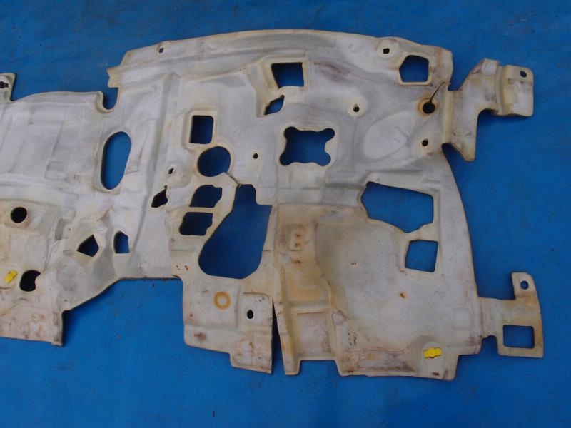 фото №8, Шумоізоляція стіни перегородки lexus ct 200h 2012