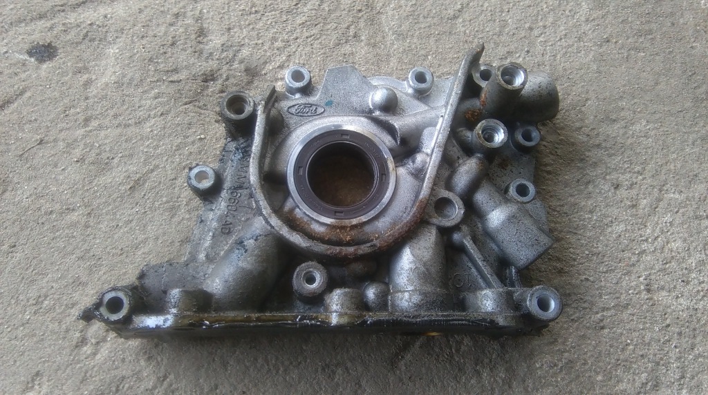 фото №1, Mazda 2 02-07 1.4 b насос оливи