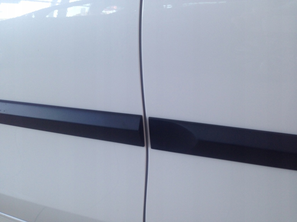 Купить Kia ceed cee'd 3 поколение od 2018 - накладки боковой