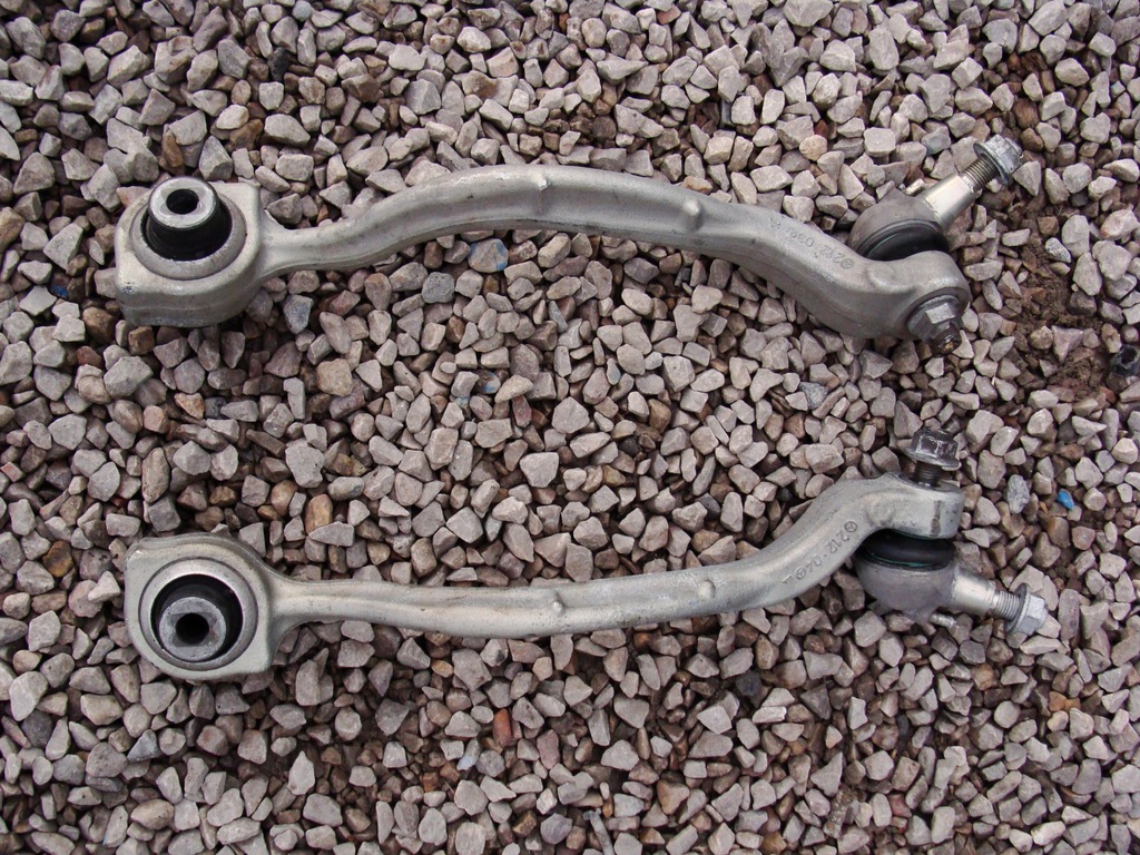 фото №1, Рычаг правый mercedes e-klasa w212 !!!