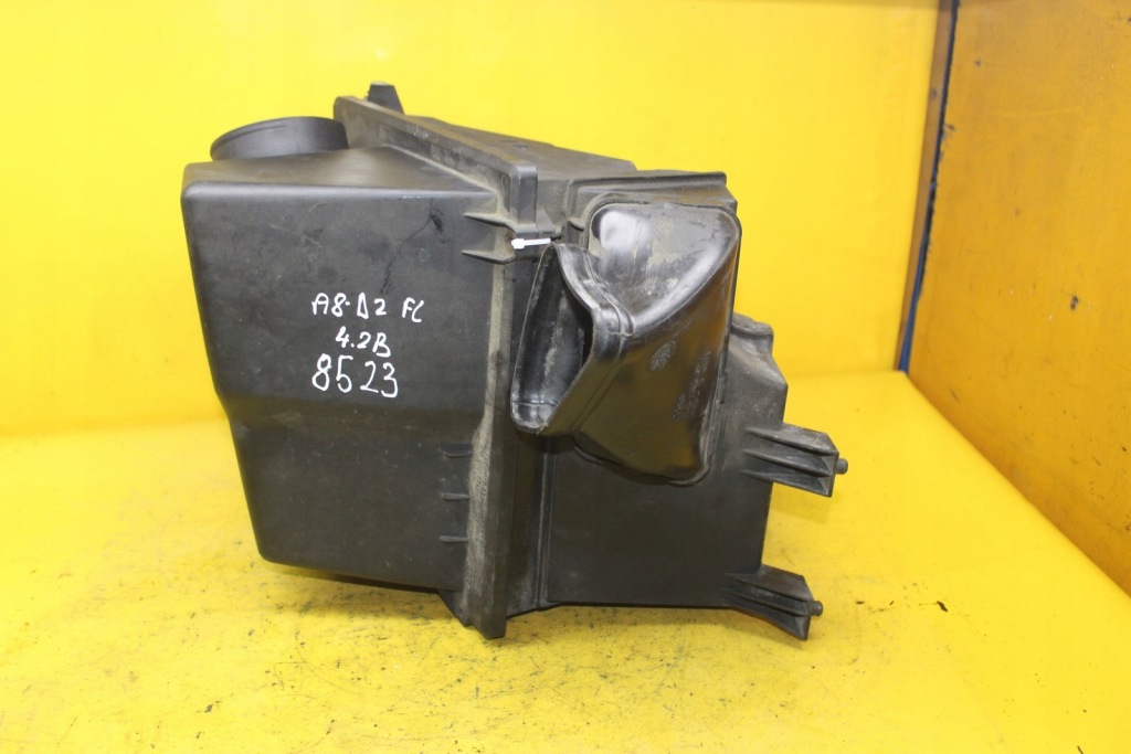 фото №5, Корпус фільтра повітря a8 d2 fl 4.2b 077129620c