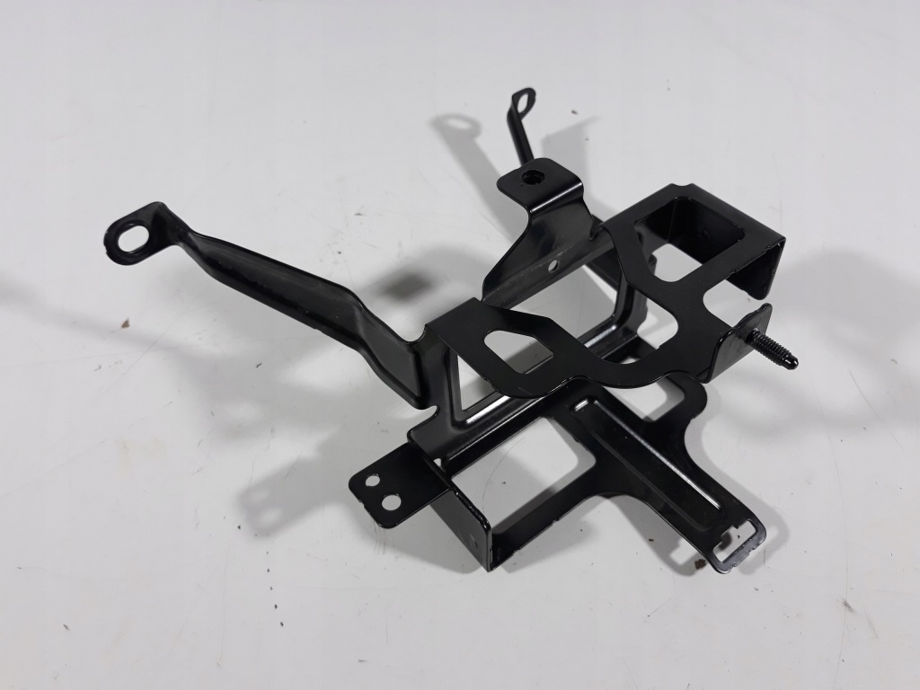 фото №1, Volvo xc60 16r кронштейн аккумулятор кнопка старт/стоп