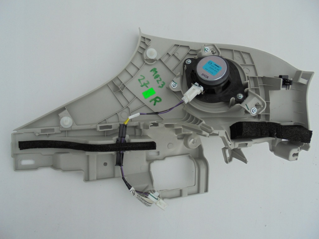 фото №6, Mazda 3 iii защита стойка правая задняя bjt768250 17r