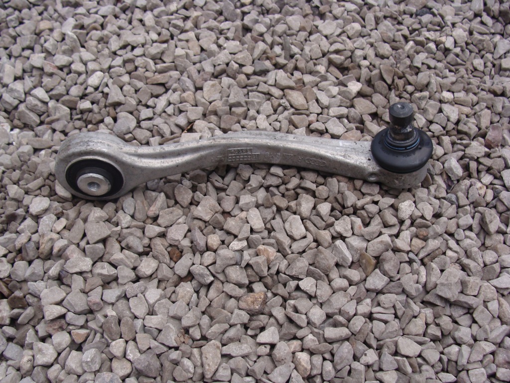 фото №1, Важіль правий верхній audi a8 d4 !!!