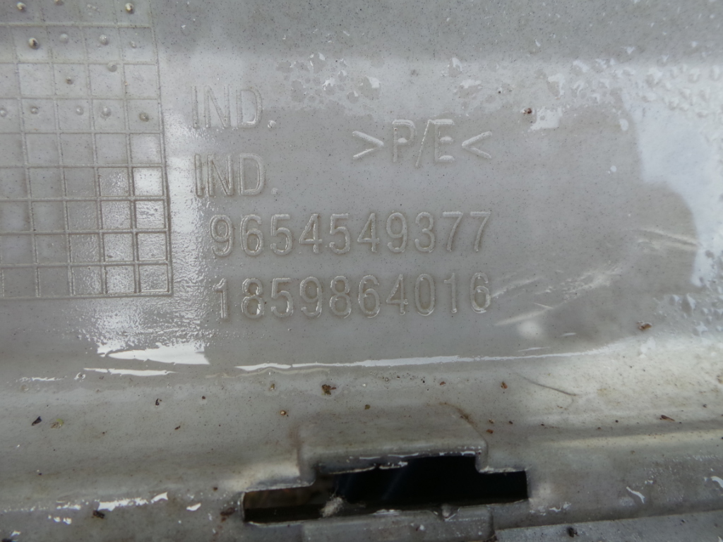 фото №7, Бампер задній peugeot 207 cc 9654549377