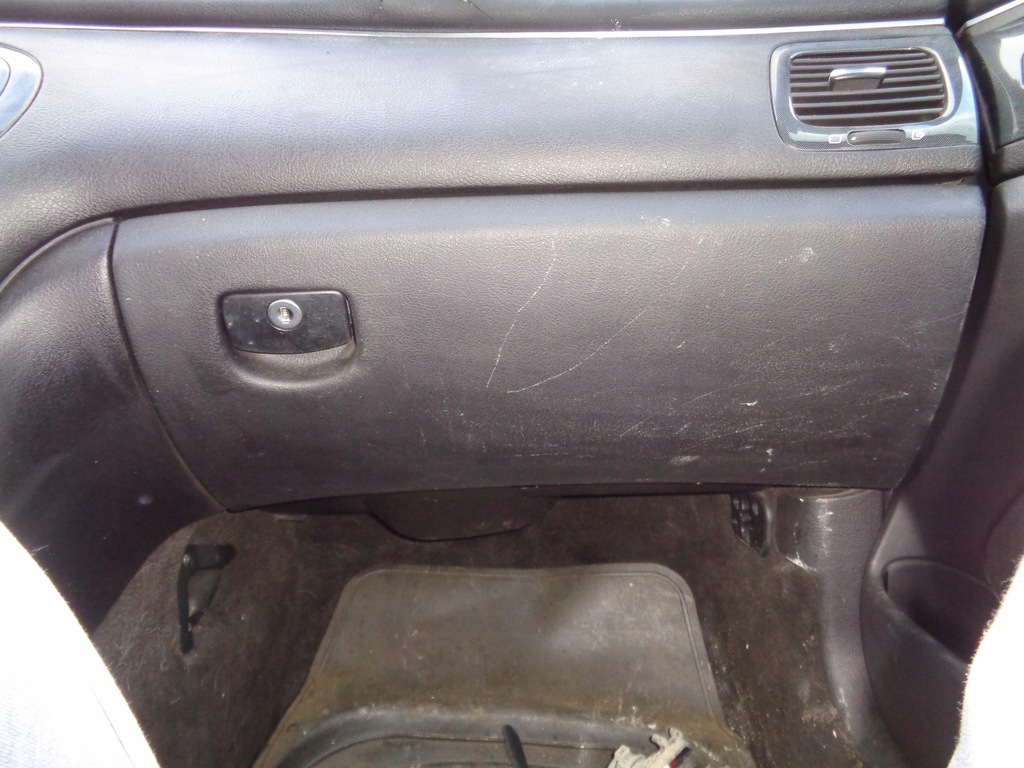 фото №1, Бардачок правий пасажира peugeot 607 99-04