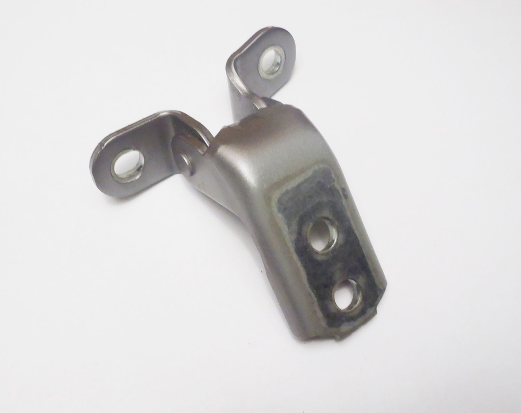 фото №1, Auris ii yaris avensis t27 verso rav4 петля дверь