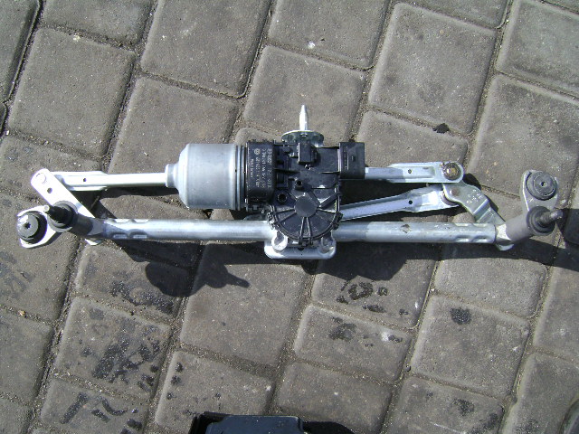 фото №1, Vw polo v 6r0 - механизм дворник