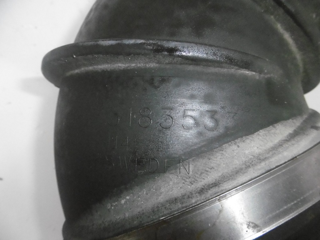 Шланг труба пабтрубок  колено воздуха magnum dxi 12 Оригинал