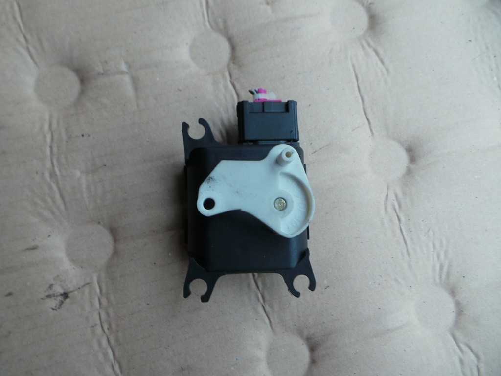 фото №4, Моторчик обігрівача audi a2 1.6