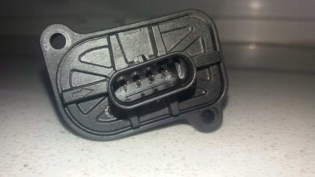 Bmw 2 f46 218i 136km расходомер воздуха 74 Недорого