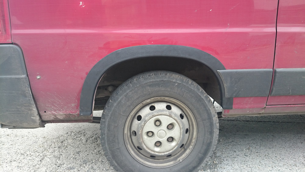 фото №7, Накладки крыла крыльев skoda octavia 2 sedan