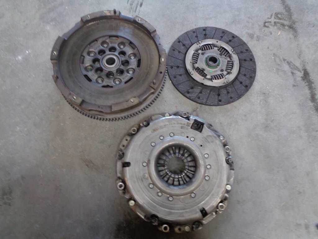 фото №1, Ford transit mk8 2.0 tdci колесо двухмассовый сцепление