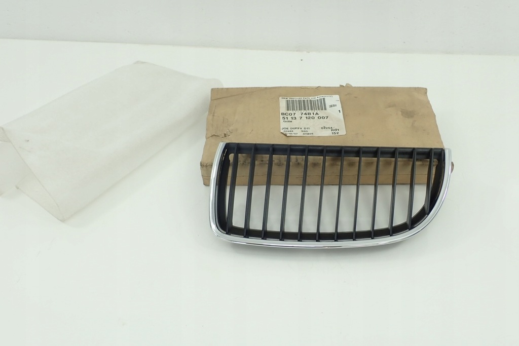 фото №11, Решётка радиатора bmw 3 e90 7120007 2.0l дизель 2007