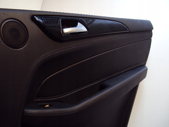 фото №4, Обивка дверь правый задняя mercedes gls x166