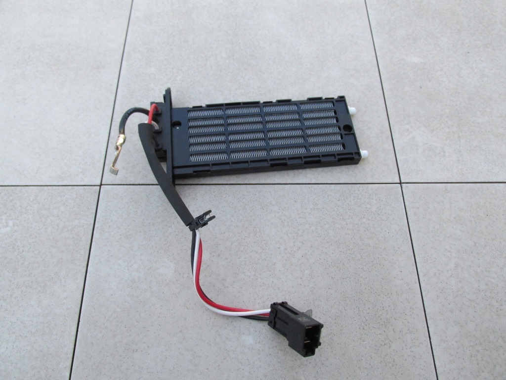 фото №1, Ford оригинальный номер av11-18k463-ca отопитель