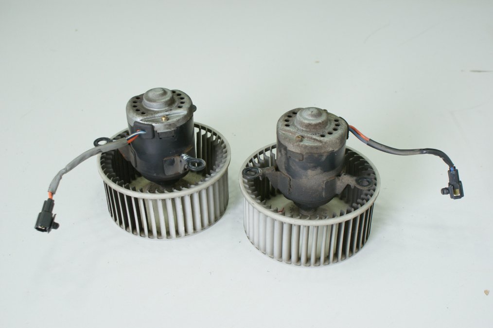 фото №1, Вентилятор обдув правый europa lhd xk8 xkr x100