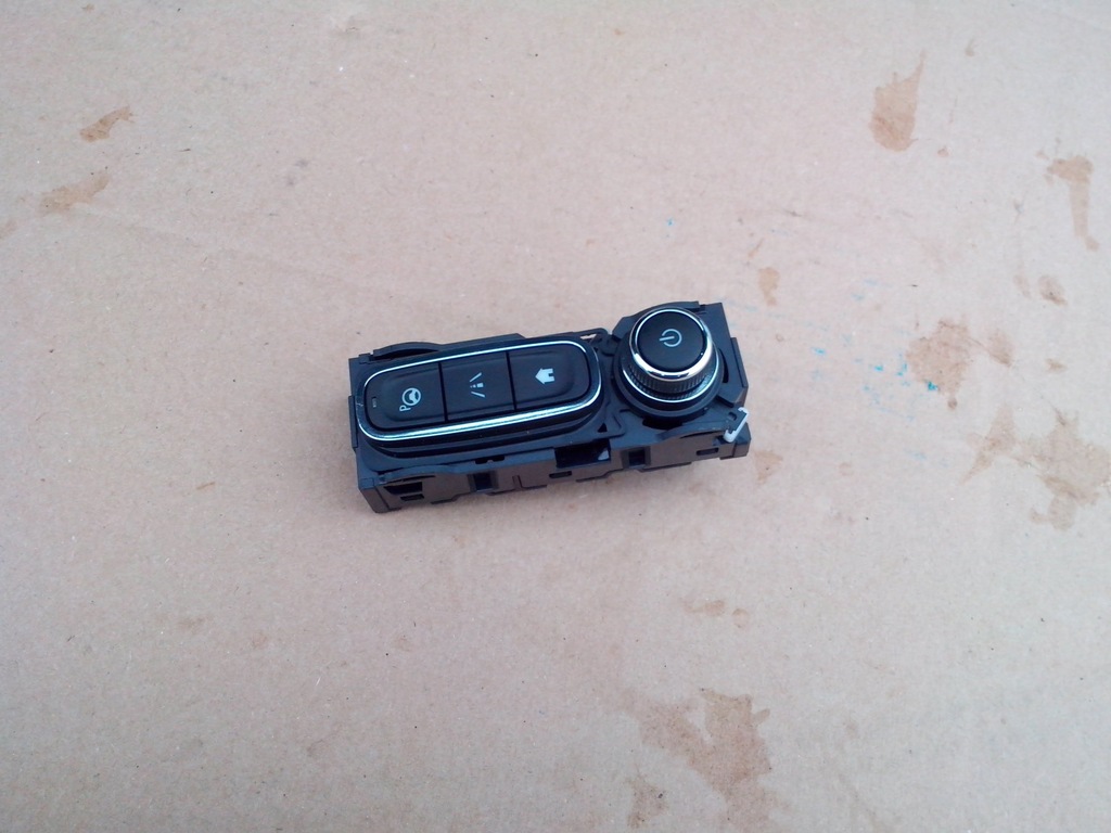 фото №1, Выключатель переключатель радио renault kadjar