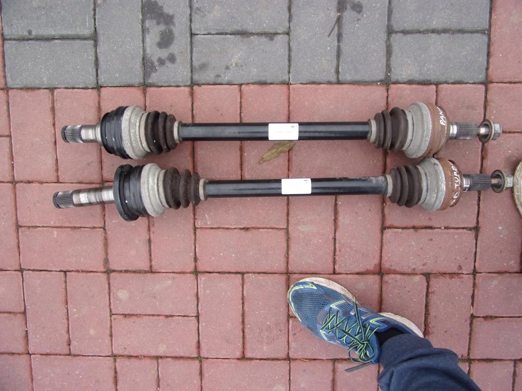 фото №1, Panamera turbo s привідний вал задня 97033202417 97033202418