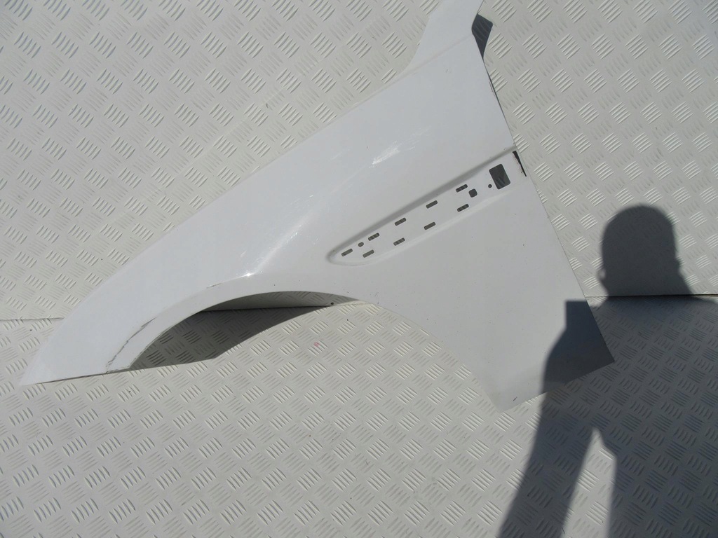 фото №1, Jaguar xe крыло левый перед передний