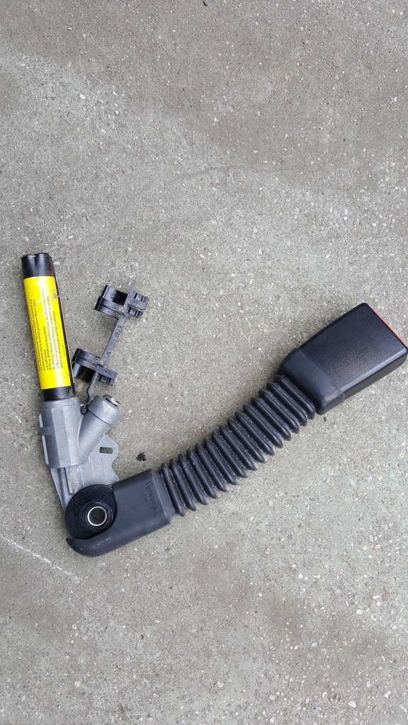 фото №1, Bmw x3 натяжитель поперечина правый передний 7073380