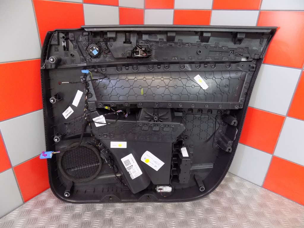 фото №6, Обивка обшивка дверь левый перед dekor vw atlas