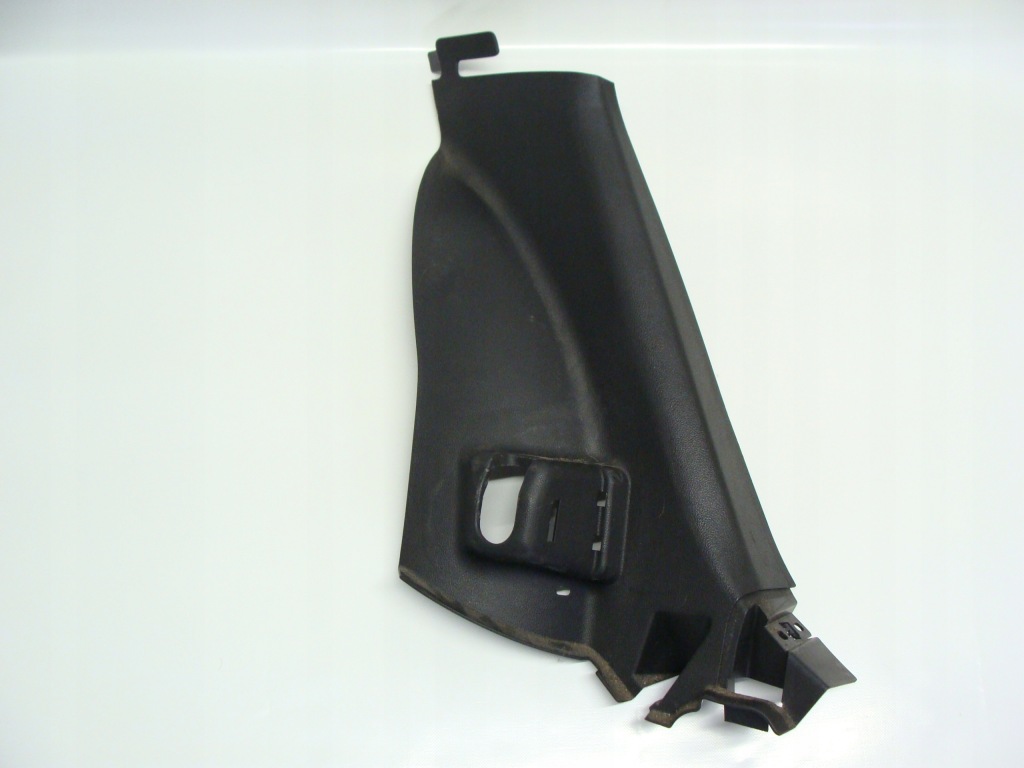 фото №1, Opel astra j kombi защита сиденье левый задняя 13261717