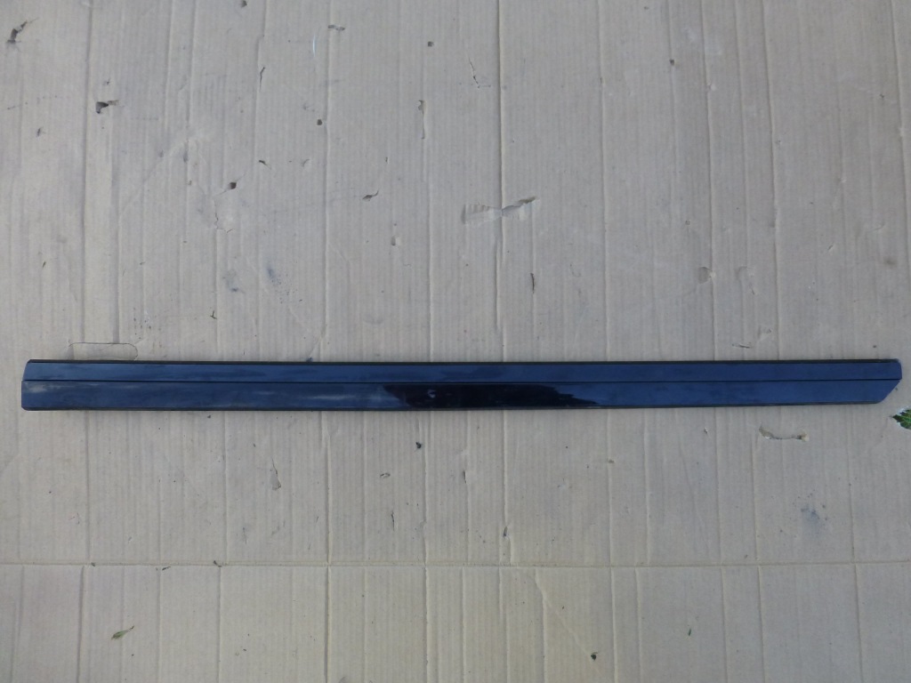 фото №1, Vw passat b8 молдинг двері лівий перед