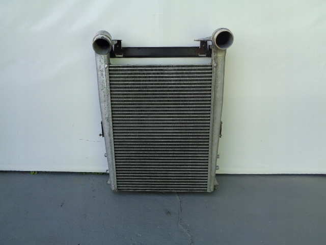 Renault magnum dxi13 eev интеркулер радиатор воздуха 7482358714 Киев