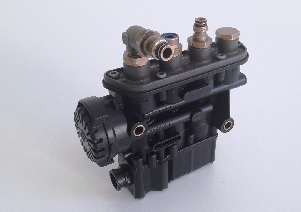 фото №2, Оригинал клапан подушек блок управления ecas volvo fh 4 fm renault gama t range c