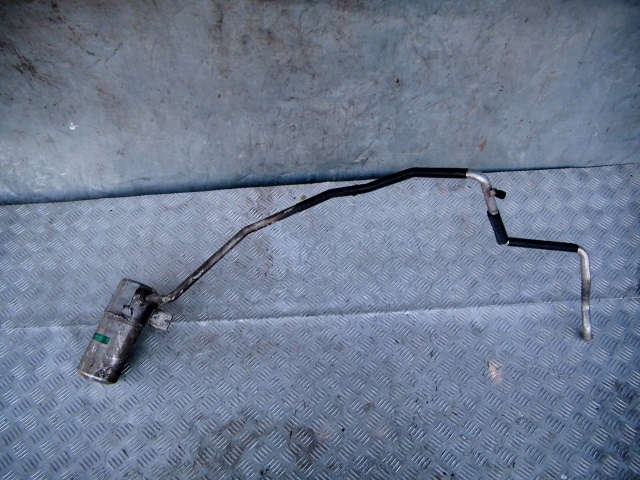 фото №1, Audi a8 d2 2.5 tdi wąż шланг конденсатор кондиціонер