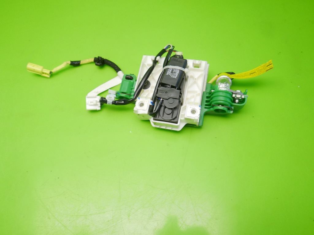 фото №4, Моторчик сиденье подголовник перед левый lexus ls460l