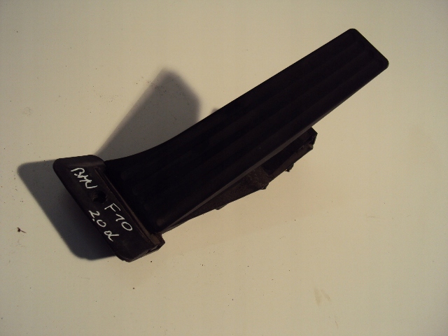 фото №1, Педаль газа bmw 5 f10 2.0d 6822518