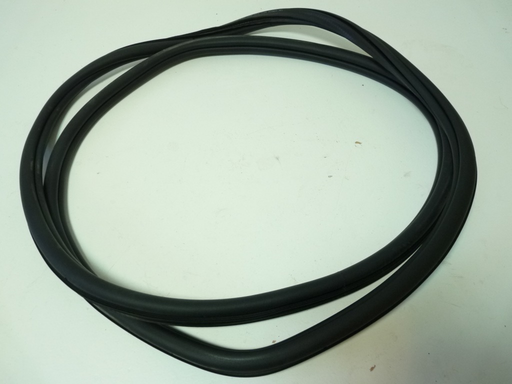 фото №1, Mbm sportsvan прокладка дверь tp 510867914b