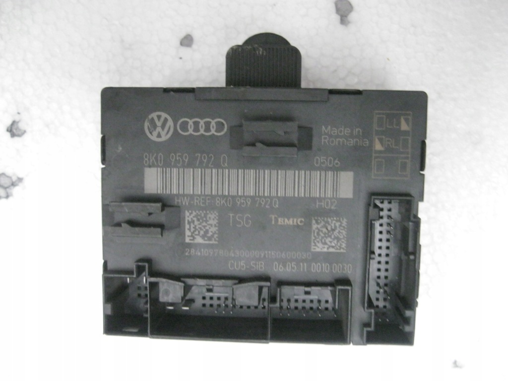фото №1, Audi a4 a5 модуль блок управления дверь 8k0959792q