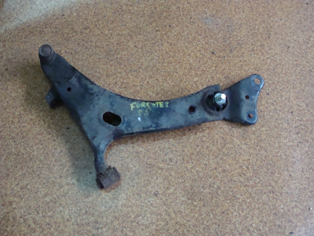фото №1, Subaru forester 10r важіль перед правий