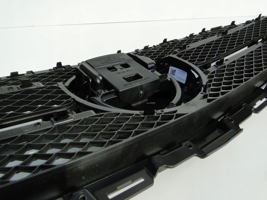 фото №12, Mercedes c klasa 205 amg решётка радиатора решётка радиатора na distronic