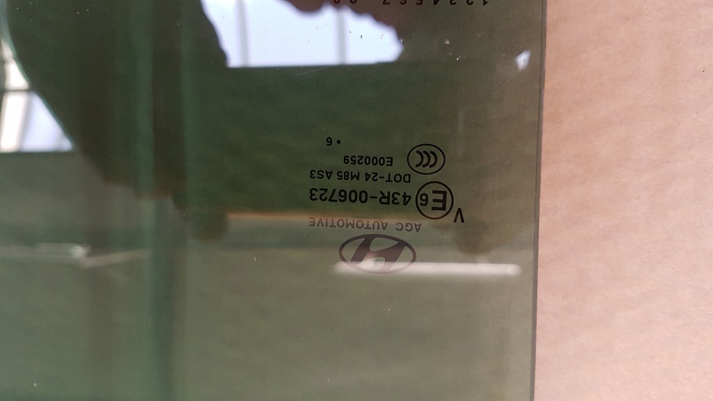 фото №5, Tucson 2016r молдинг ущільнювач скло ручка замок